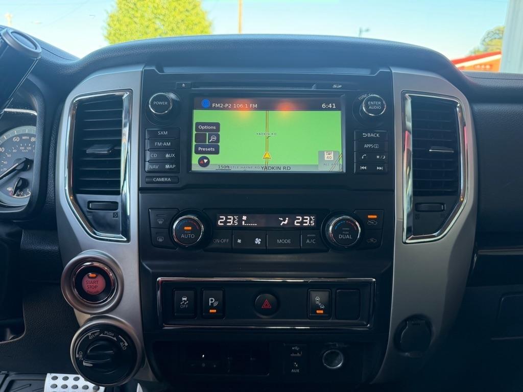 Nissan Titan XD  2017