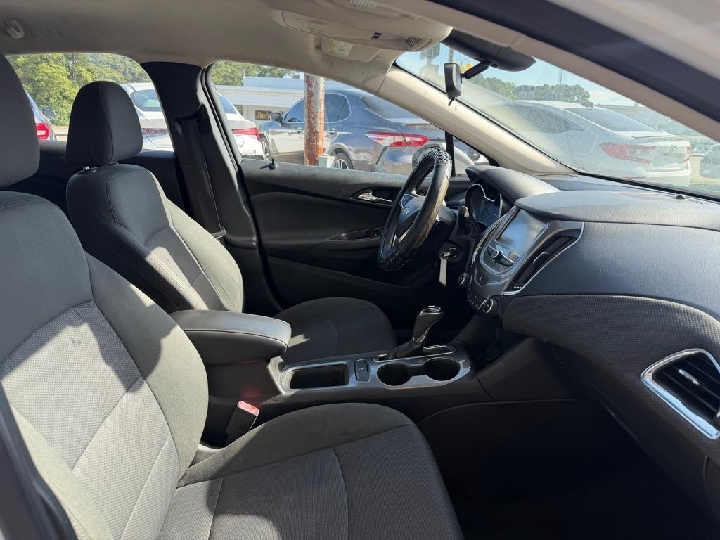 Chevrolet Cruze  2018