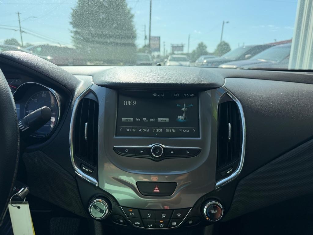 Chevrolet Cruze  2018
