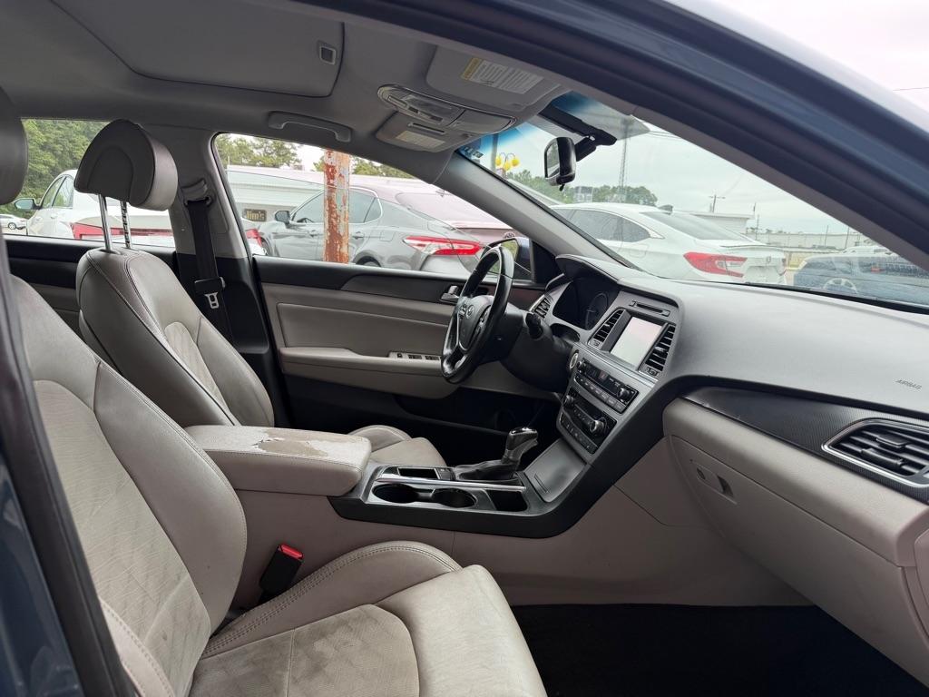 Hyundai Sonata  2016