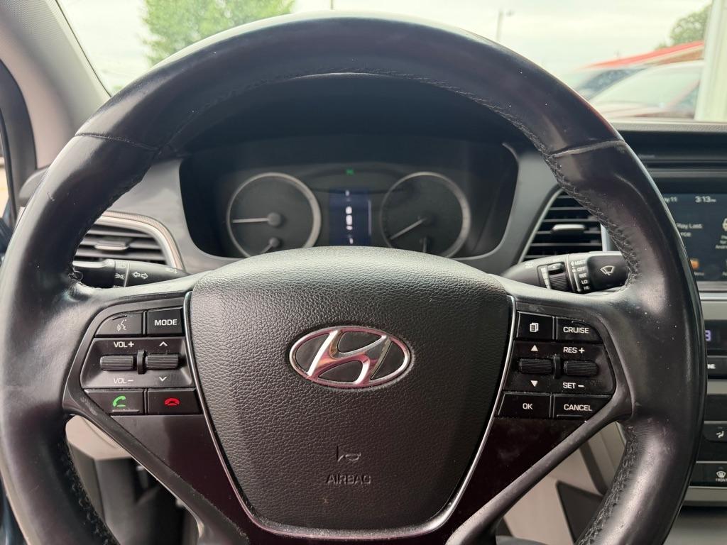 Hyundai Sonata  2016