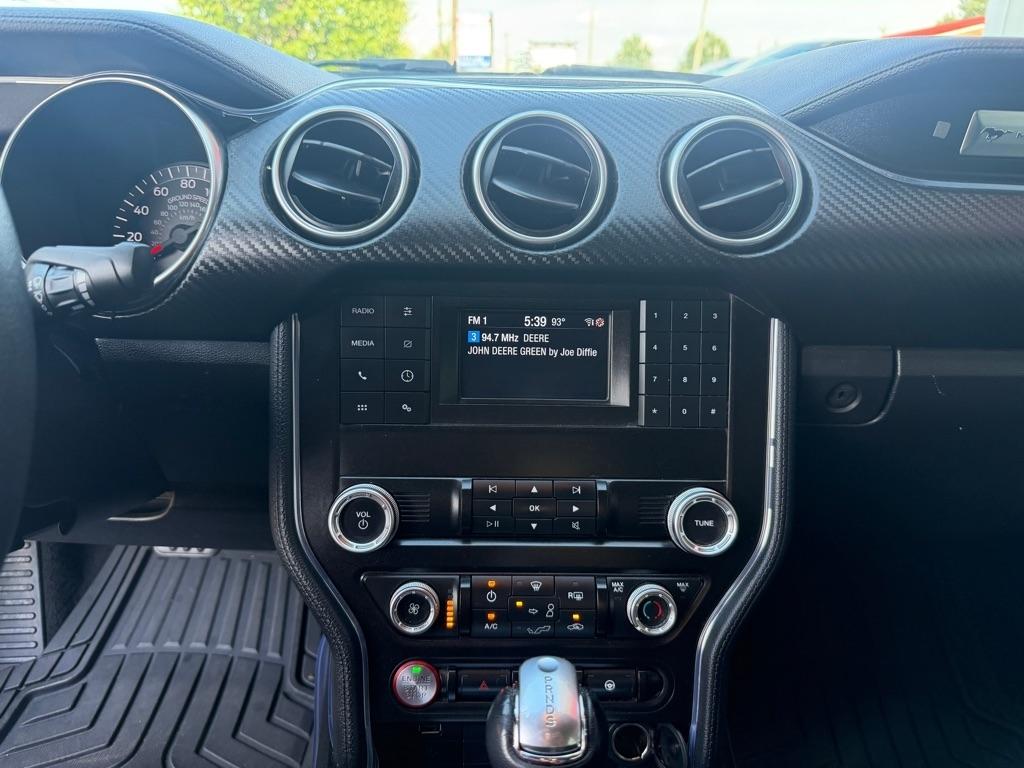 Ford Mustang  2019