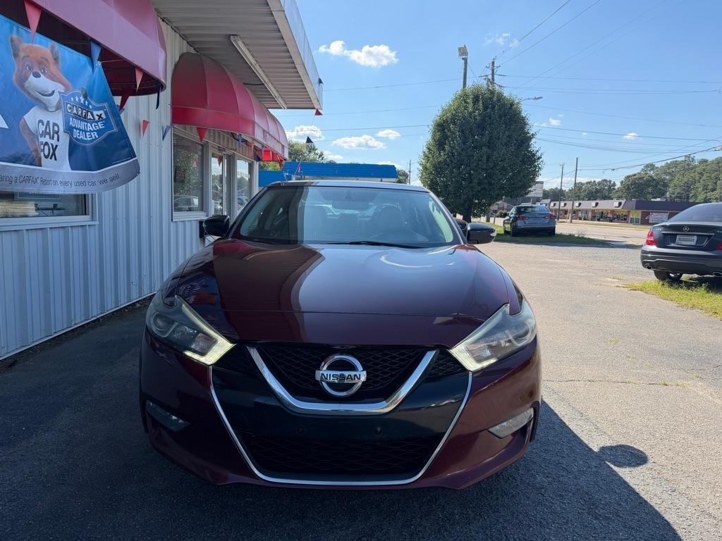 Nissan Maxima  2018