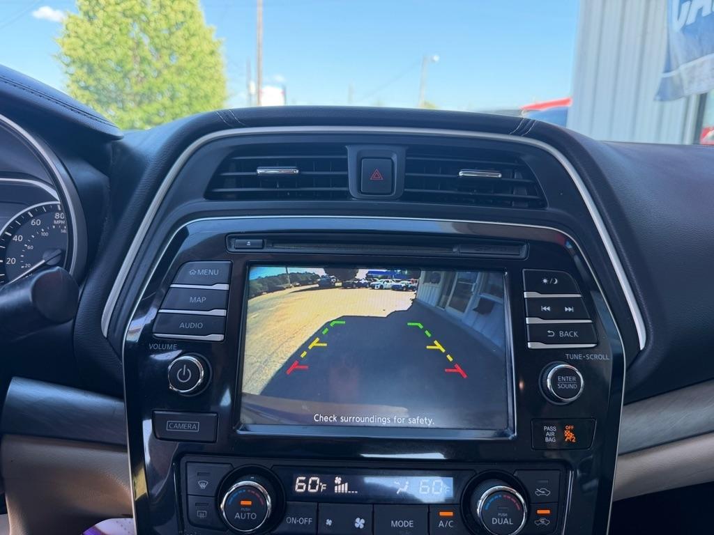 Nissan Maxima  2018