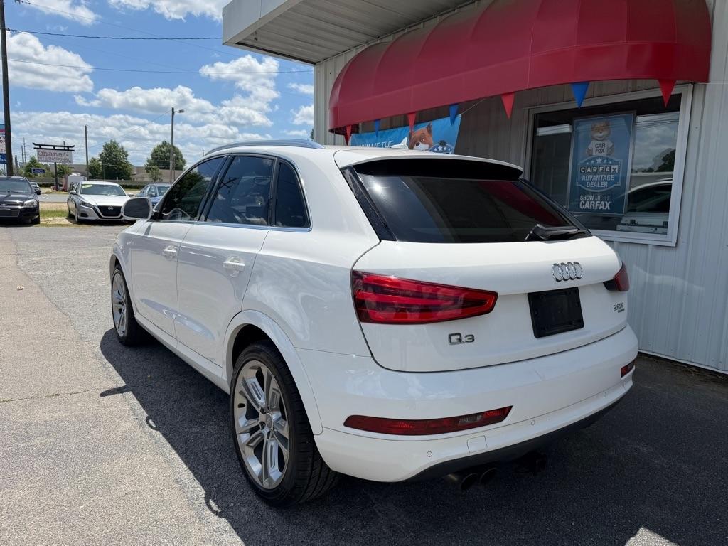Audi Q3  2015