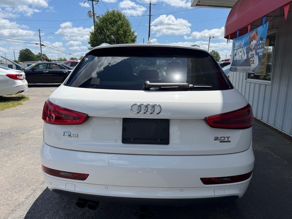 Audi Q3  2015