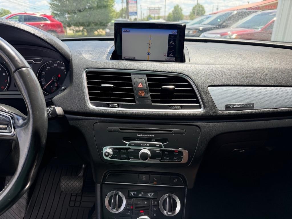 Audi Q3  2015