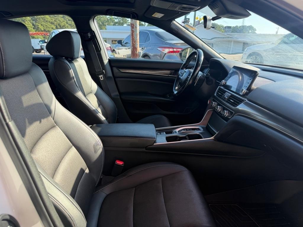 Honda Accord  2019