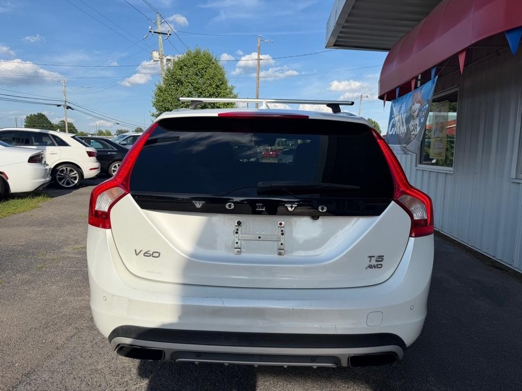 Volvo V60 Cross Country  2016
