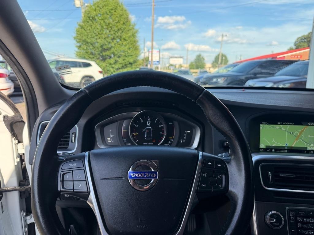 Volvo V60 Cross Country  2016
