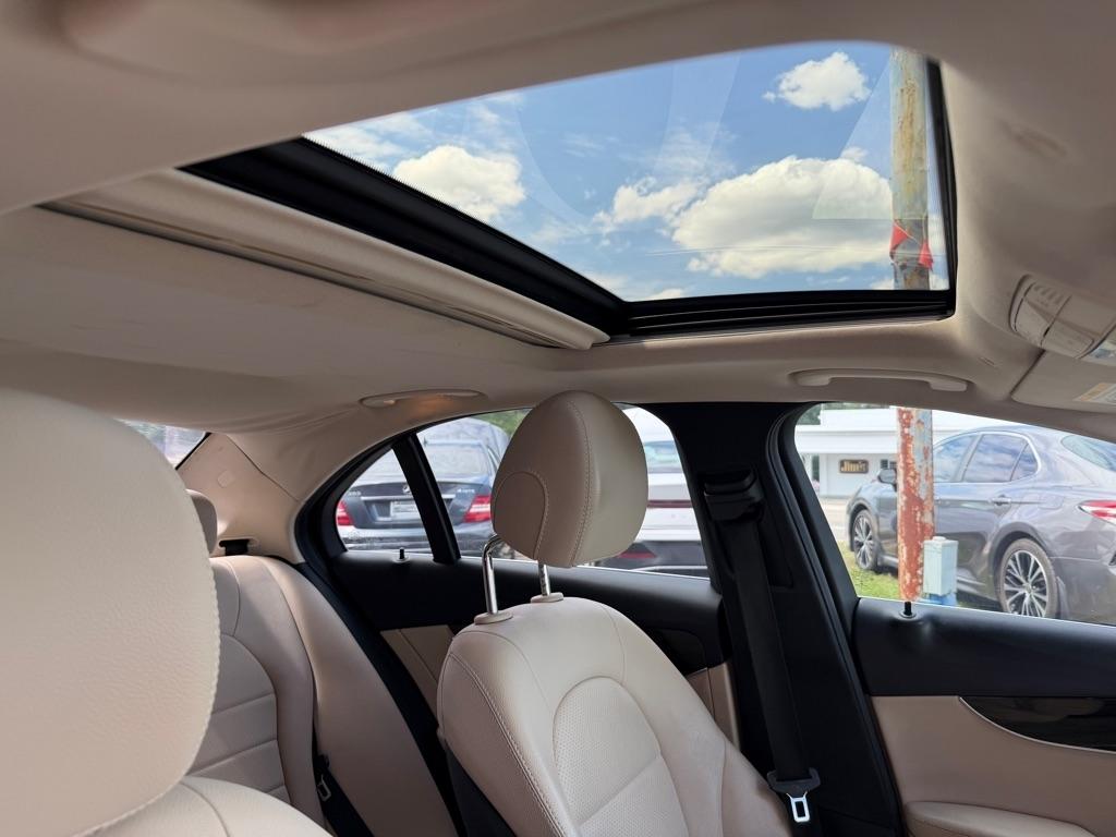 Mercedes-Benz C-Class  2019
