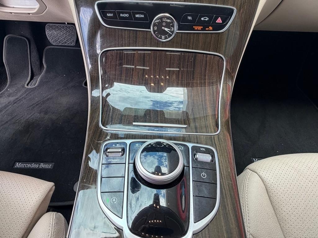 Mercedes-Benz C-Class  2019