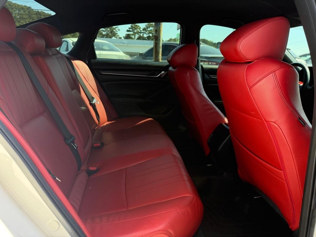 Honda Accord  2019