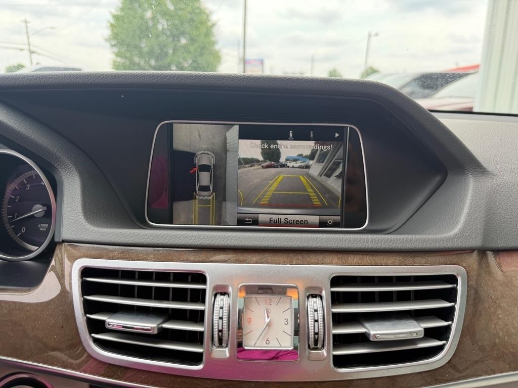 Mercedes-Benz E-Class  2015