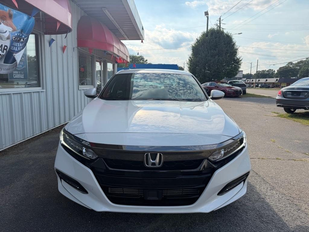 Honda Accord  2019