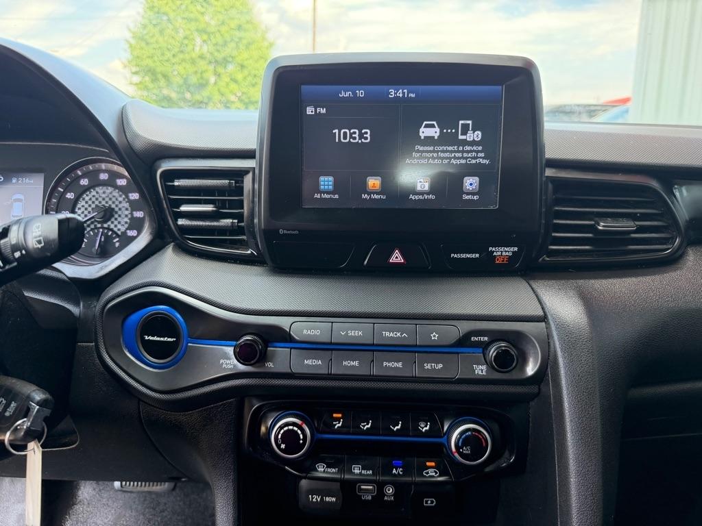 Hyundai Veloster  2019