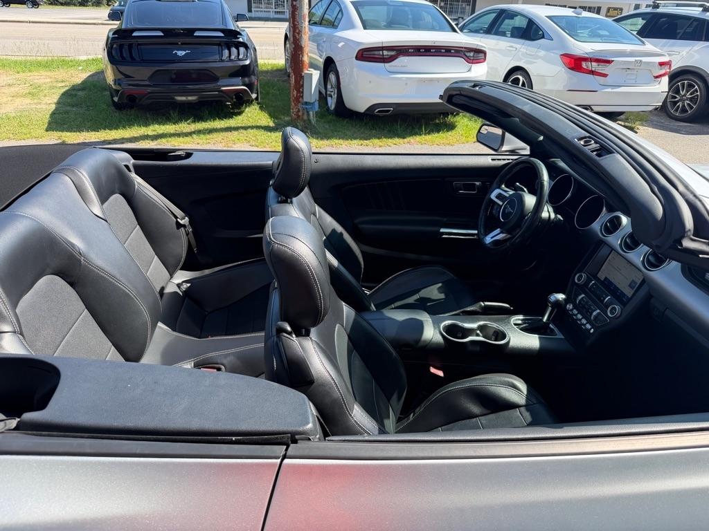 Ford Mustang  2019