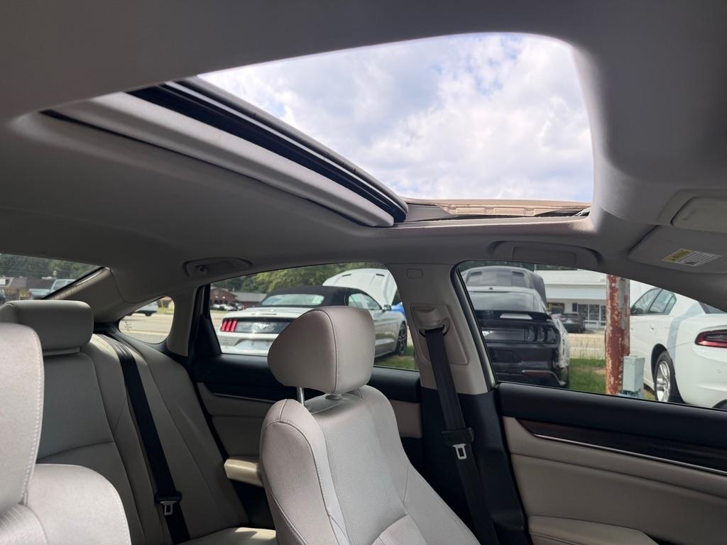 Honda Accord  2018