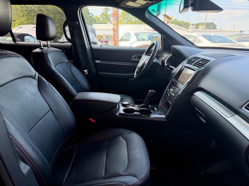 Ford Explorer  2019