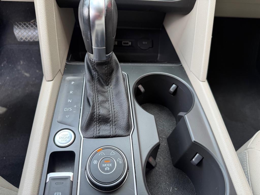 Volkswagen Atlas  2018