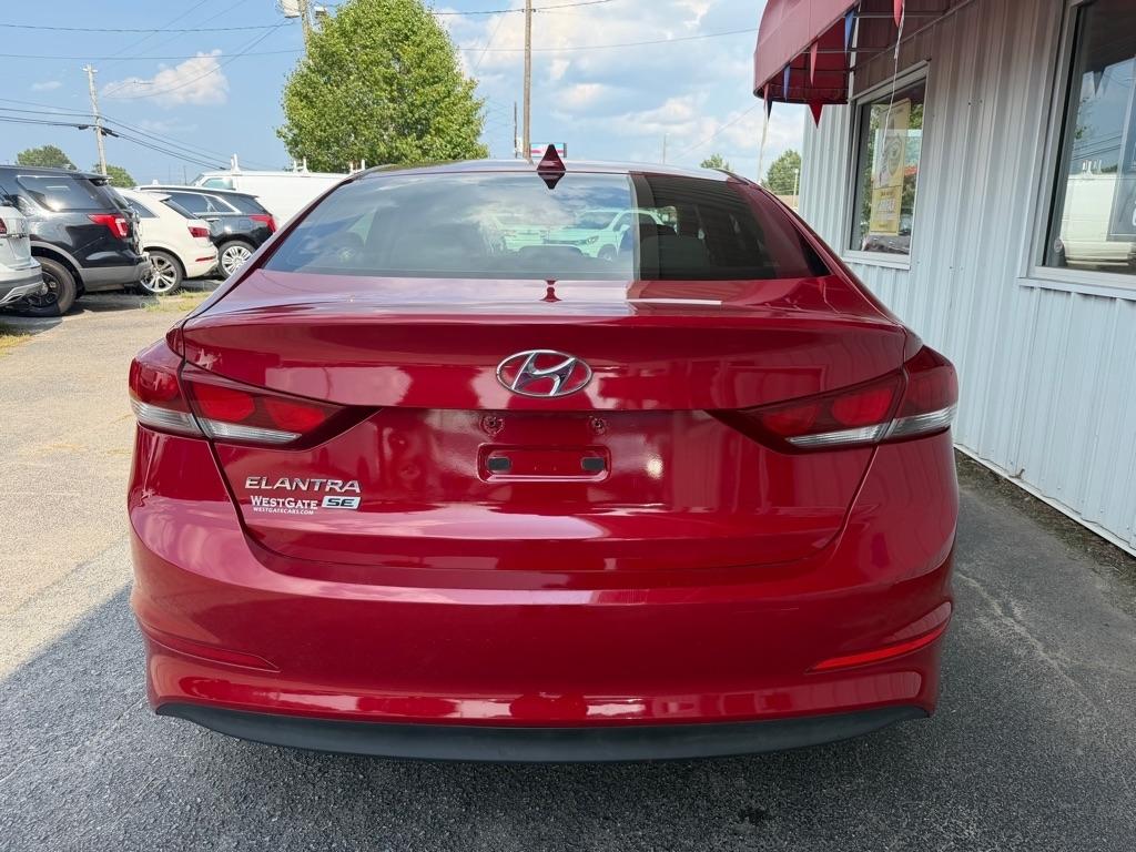 Hyundai Elantra  2017