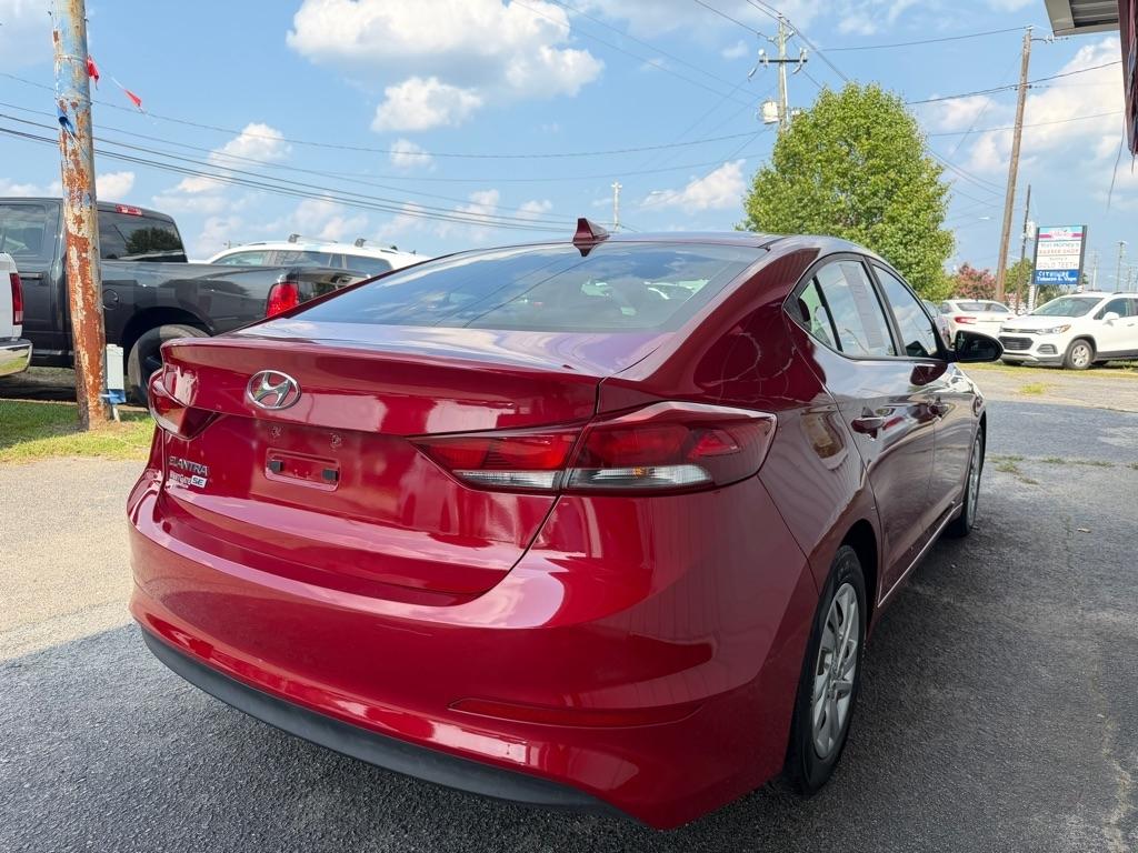 Hyundai Elantra  2017