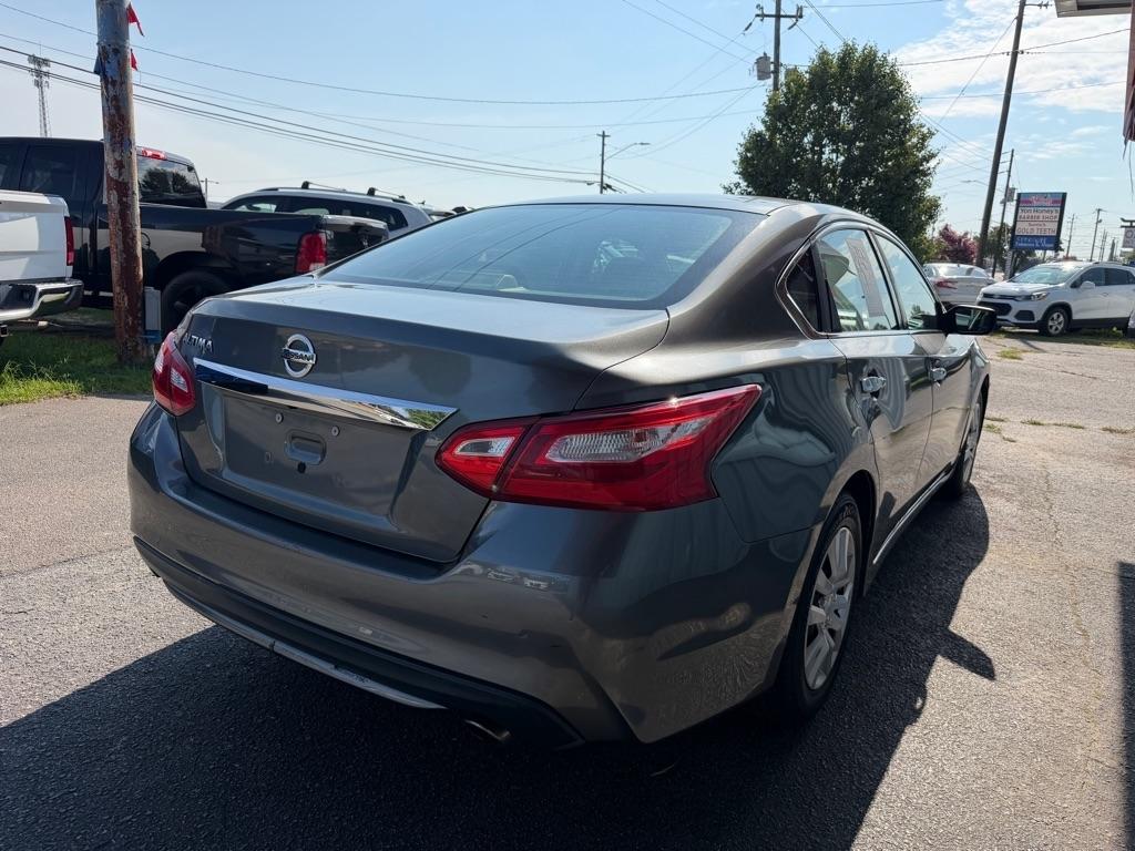Nissan Altima  2018