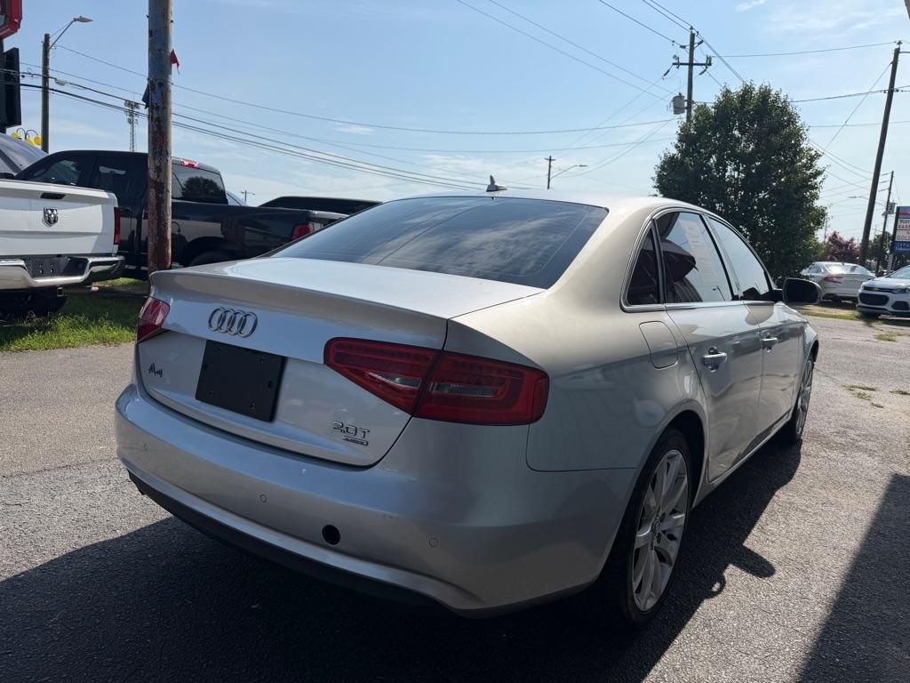 Audi A4  2013