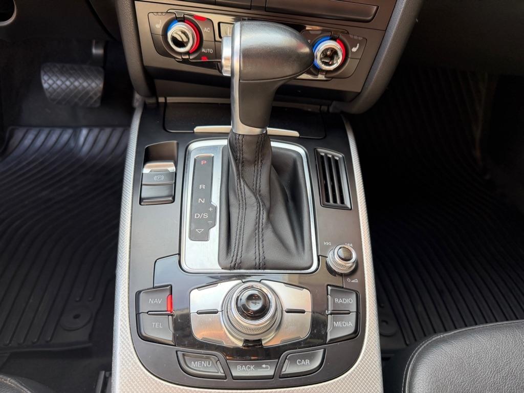Audi A4  2013