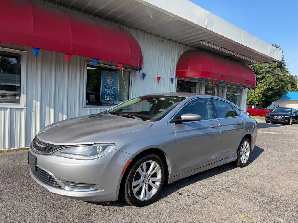 Chrysler 200  2015