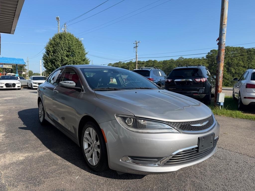 Chrysler 200  2015