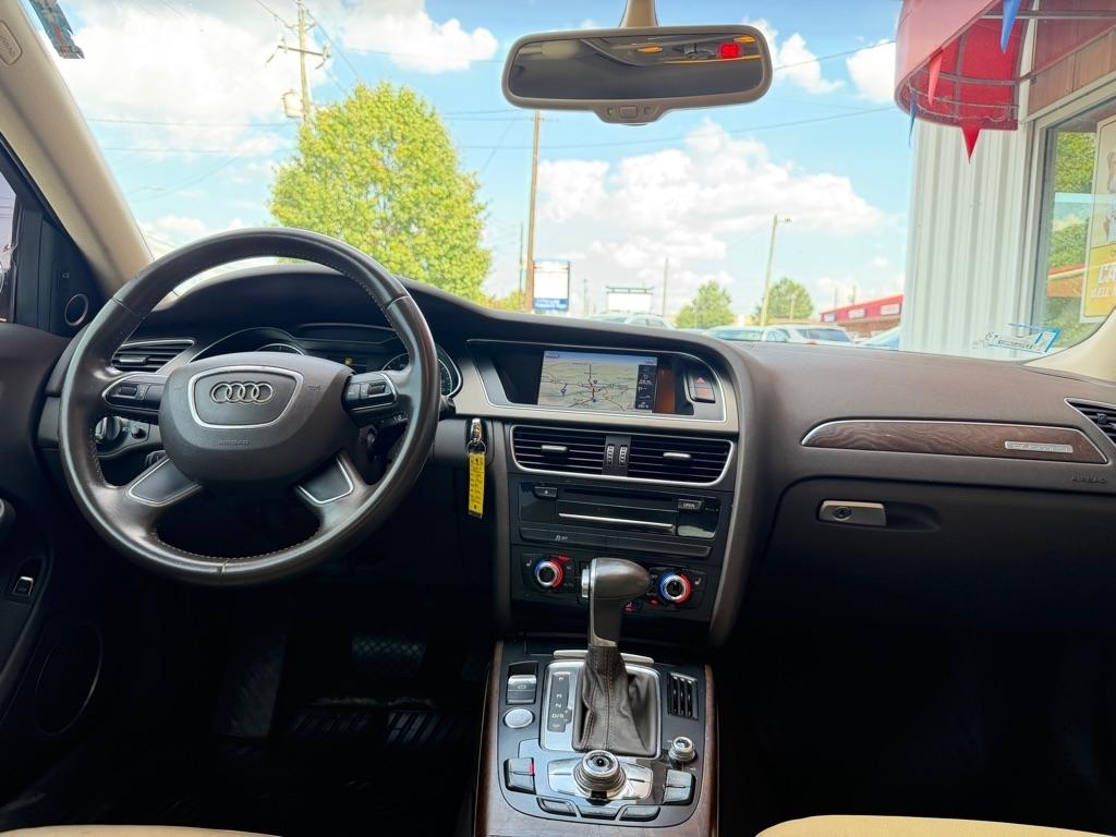 Audi A4  2014