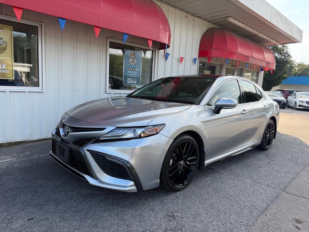 Toyota Camry  2023