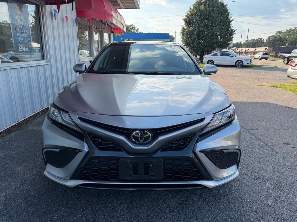 Toyota Camry  2023