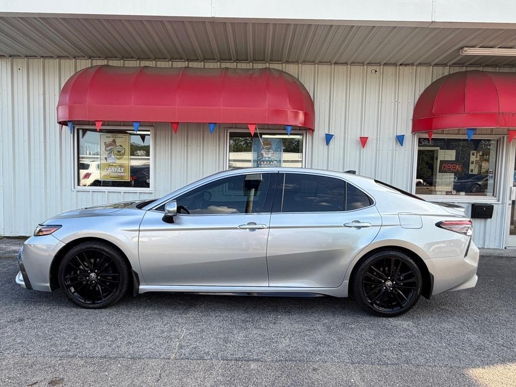 Toyota Camry  2023