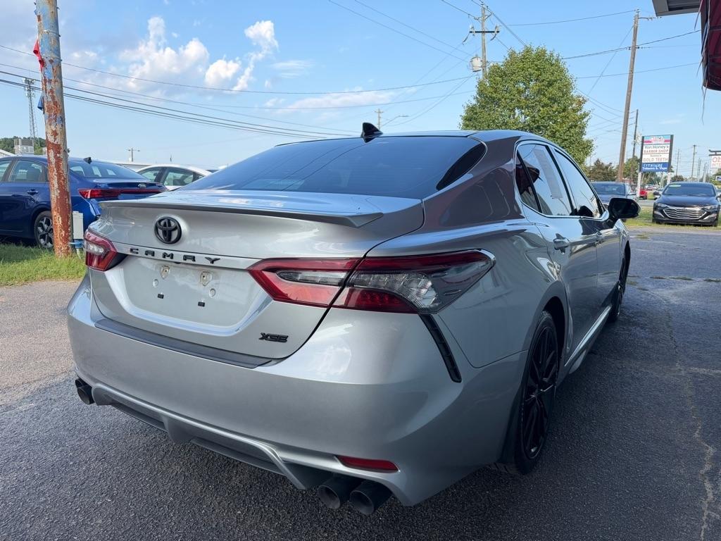 Toyota Camry  2023