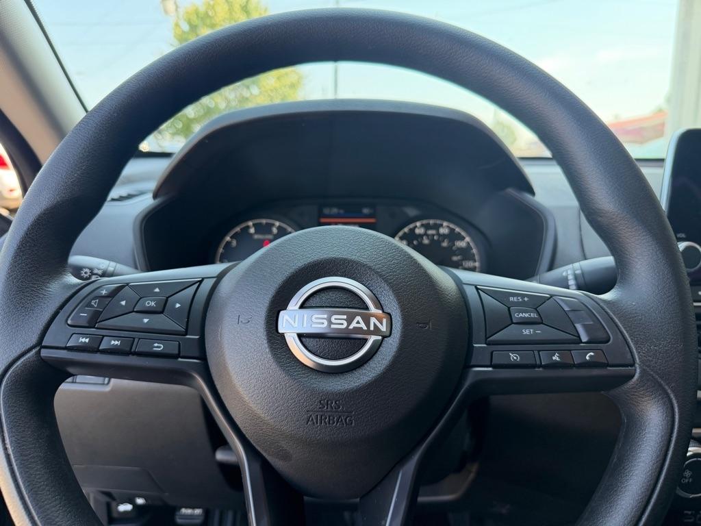 Nissan Altima  2025