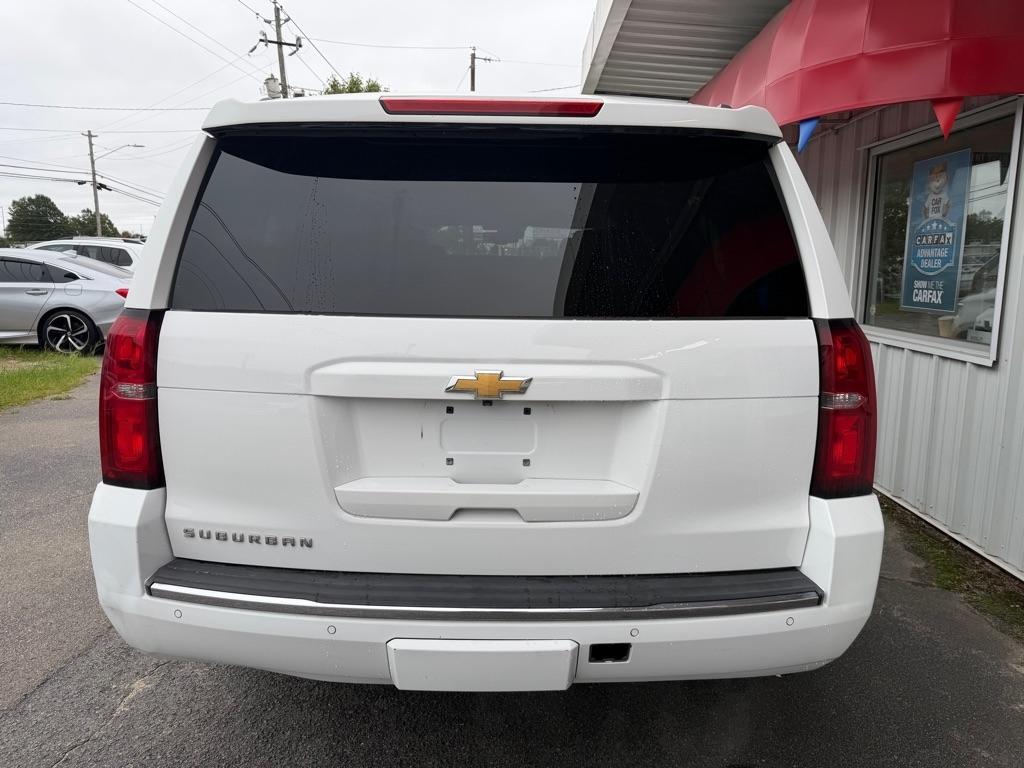 Chevrolet Suburban  2016