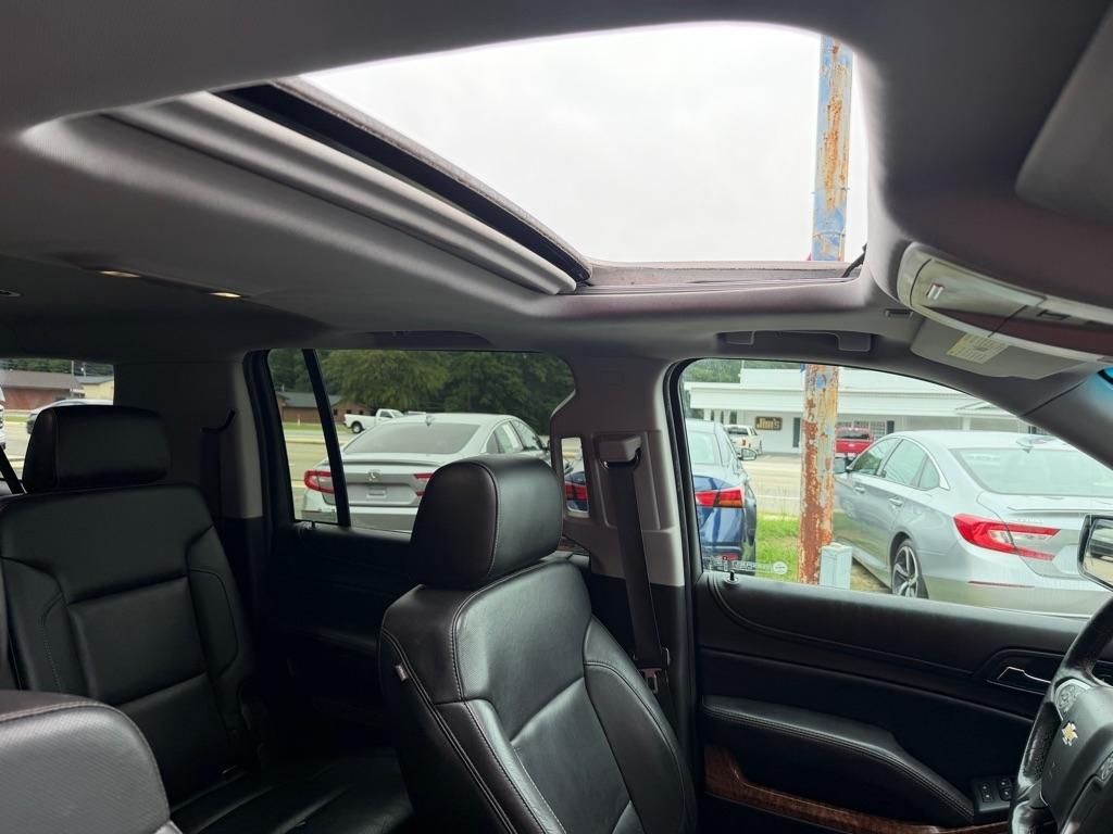 Chevrolet Suburban  2016