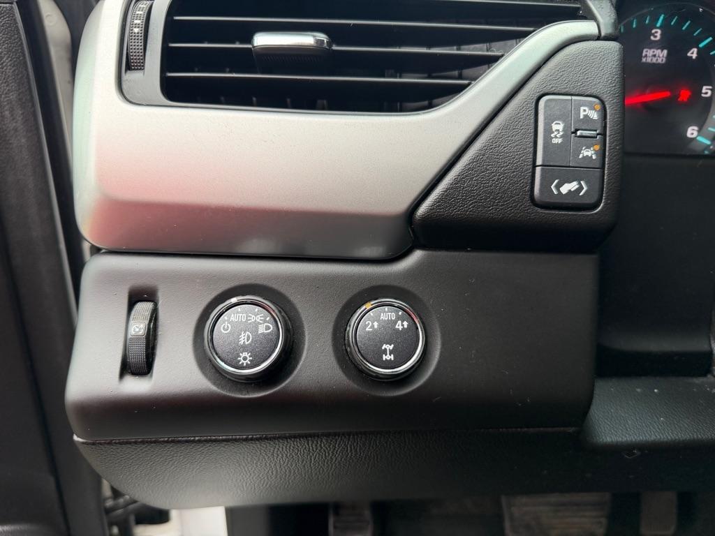 Chevrolet Suburban  2016