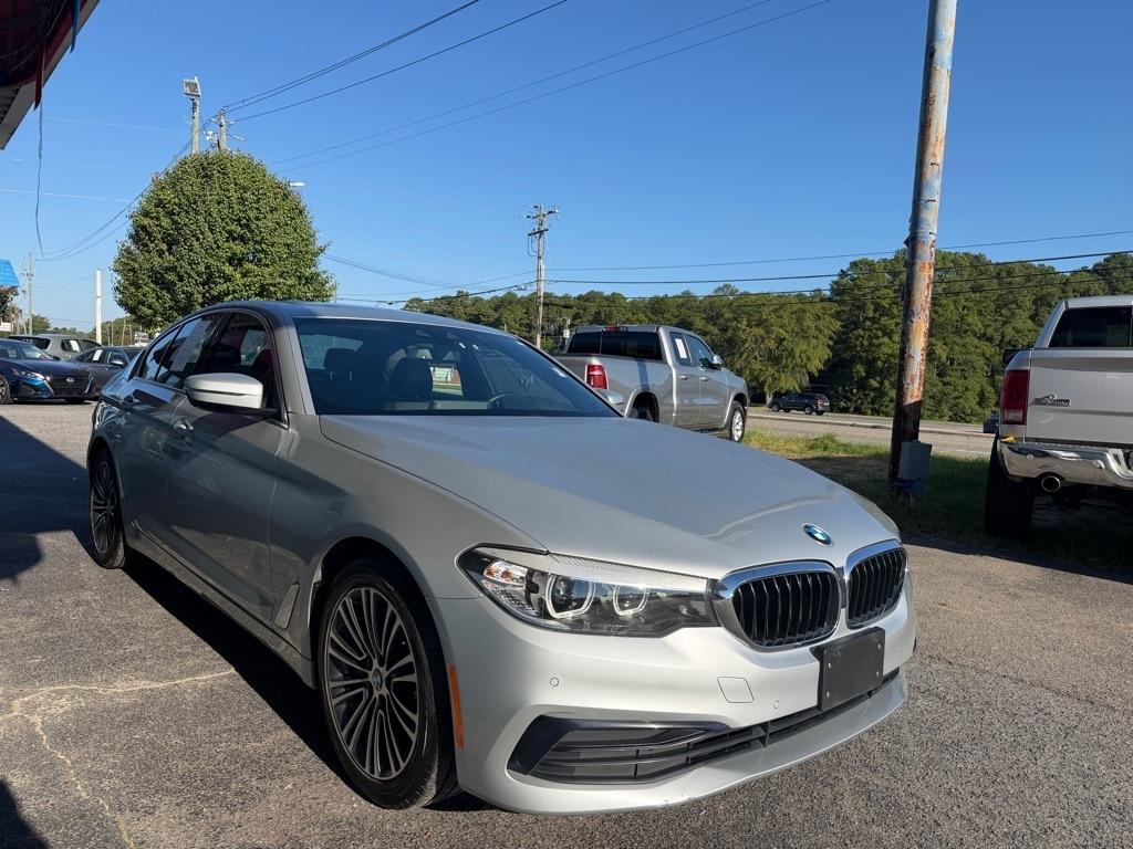 BMW 5-Series  2019