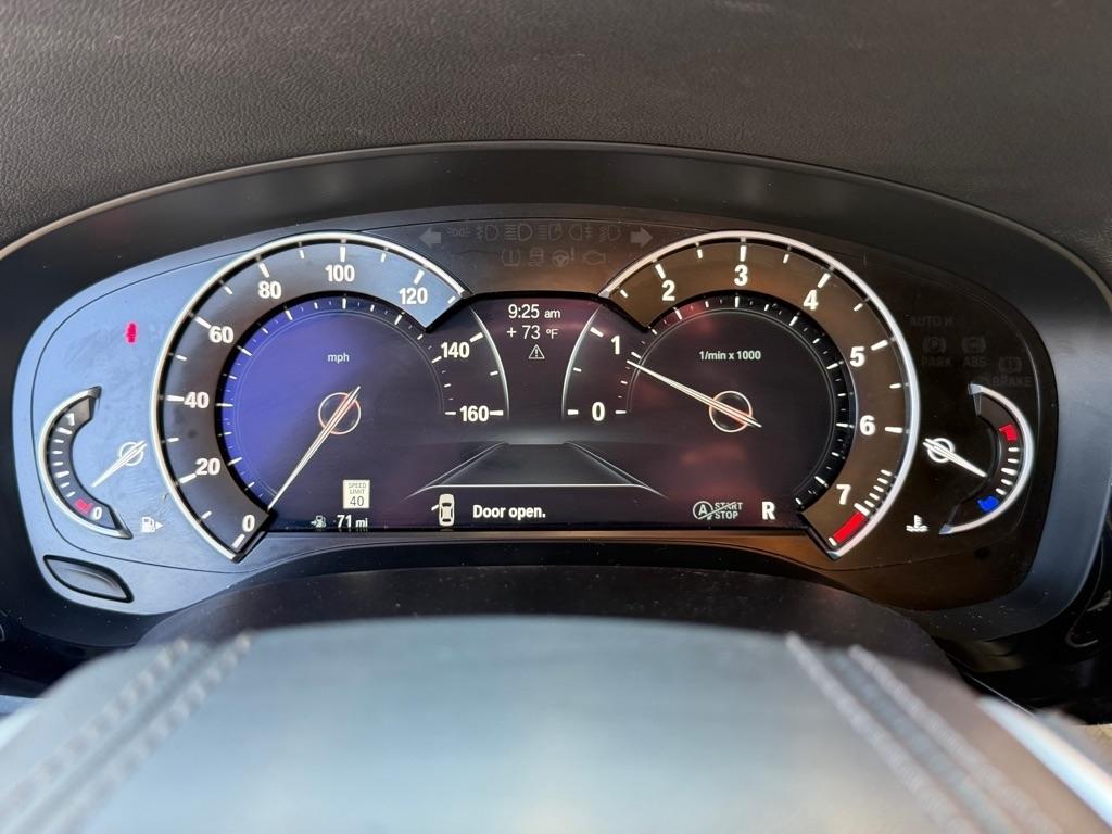 BMW 5-Series  2019