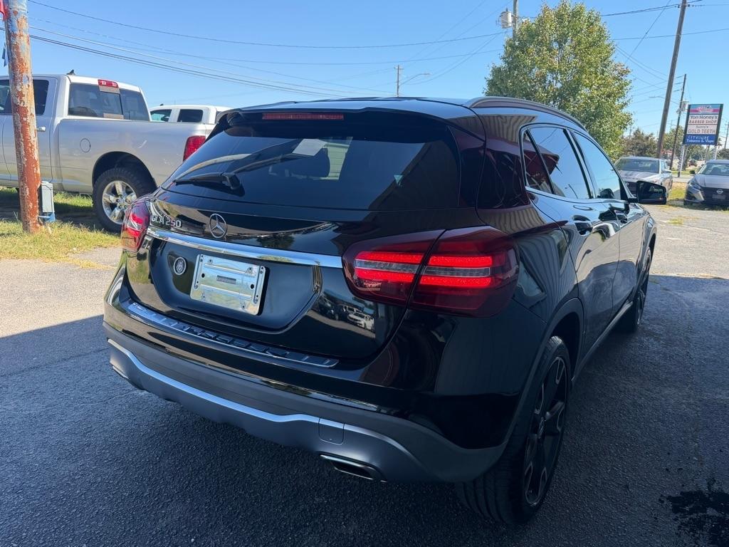 Mercedes-Benz GLA-Class  2019