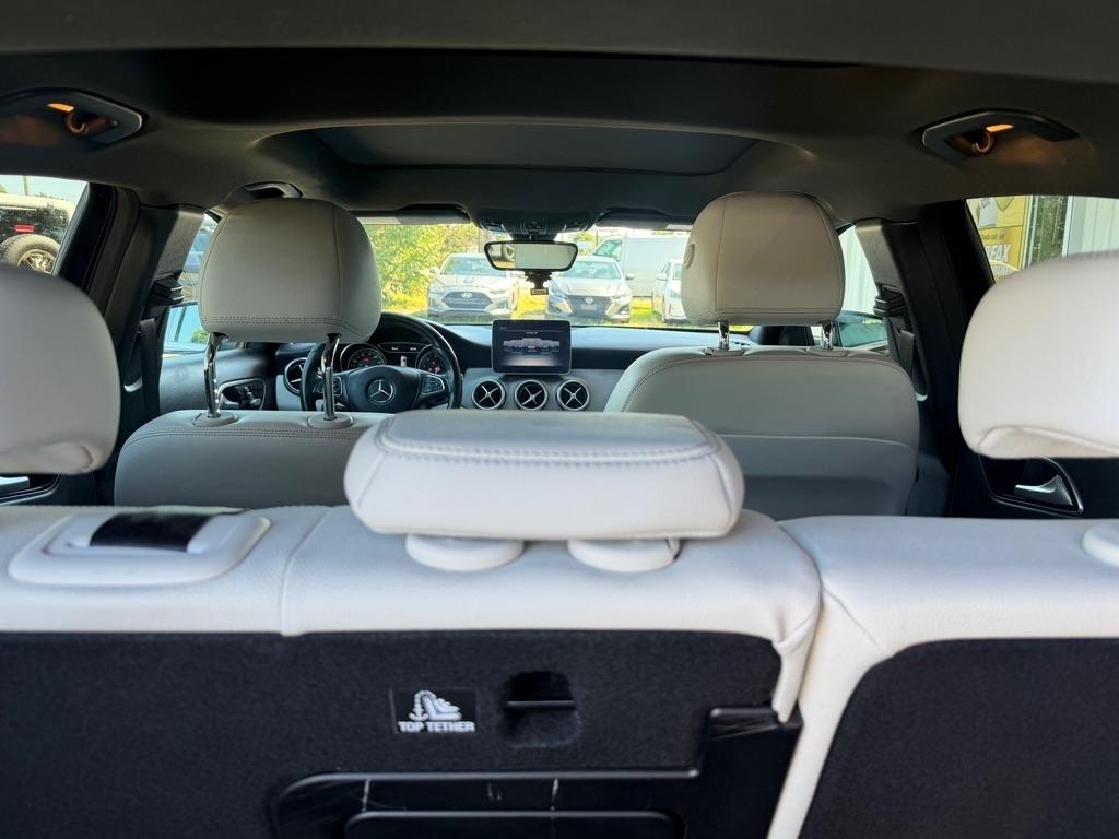 Mercedes-Benz GLA-Class  2019