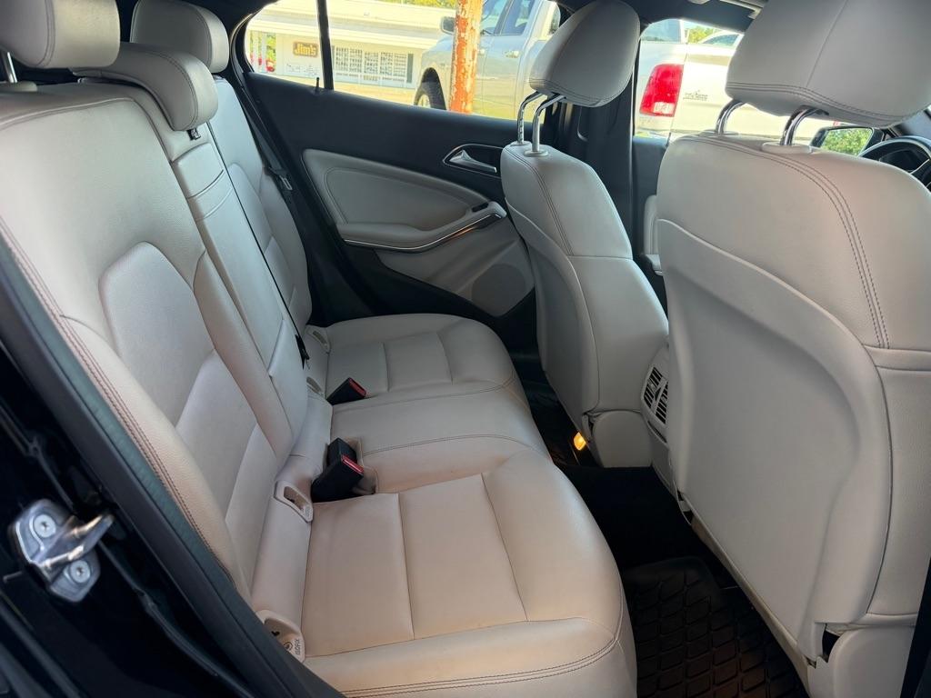 Mercedes-Benz GLA-Class  2019