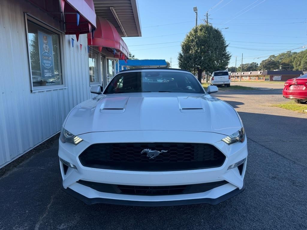 Ford Mustang  2021