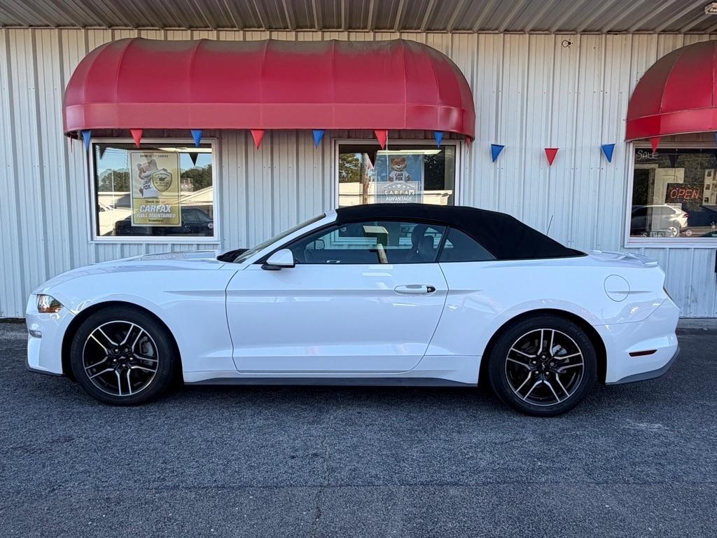 Ford Mustang  2021