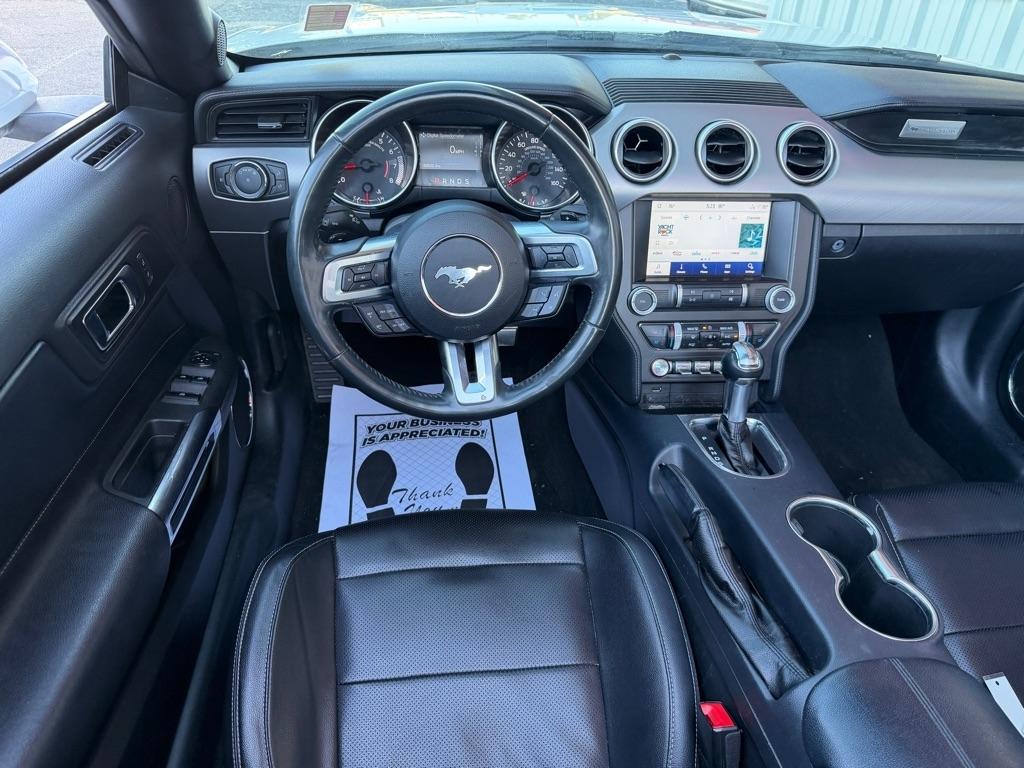 Ford Mustang  2021