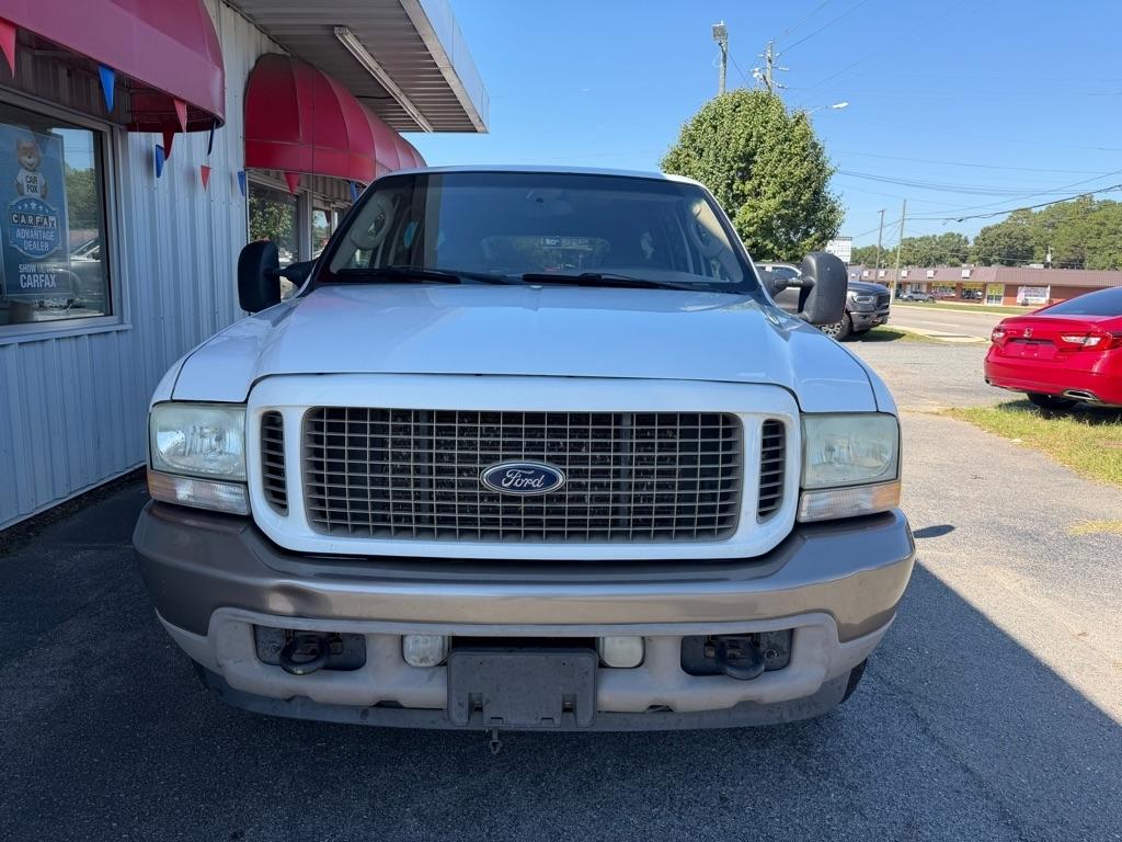 Ford Excursion  2004