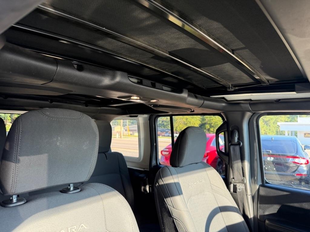 Jeep Wrangler  2019